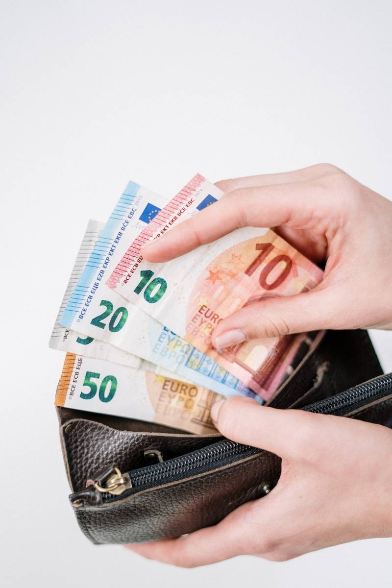 Comment économiser sur son assurance emprunteur avec comparatif à Istres